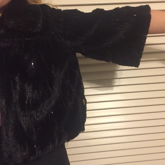 Black Faux Fur Sparkle Jacket satin lined - Picture 3 of 4